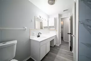 1404 Tatum Dr, Arlington, TX 76012 - Photo 37