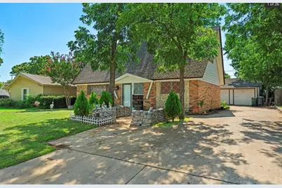 1404 Tatum Drive, Arlington, TX 76012 - Photo 3