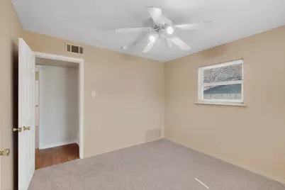 1900 Mimosa Drive, Arlington, TX 76012 - Photo 23