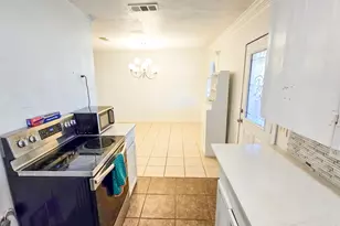 9713 Silver Meadow Dr, Dallas, TX 75217 - Photo 7