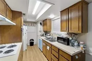 2801 Laramie St, Irving, TX 75062 - Photo 9