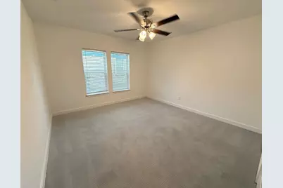 1019 E Waco Avenue, Dallas, TX 75216 - Photo 17