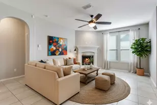 11332 Gold Canyon Dr, Fort Worth, TX 76052 - Photo 5