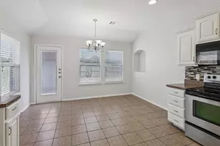 8037 Big Spruce Ln, Fort Worth, TX 76123 - Photo 7