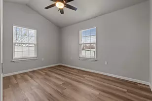 1070 E Reno Rd, Reno, TX 76020 - Photo 9