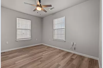 1070 E Reno Road, Reno, TX 76020 - Photo 13