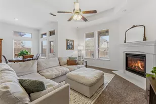 128 Gill Point Ln, Aledo, TX 76008 - Photo 11