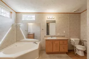 6232 County Rd 308, Cleburne, TX 76031 - Photo 9