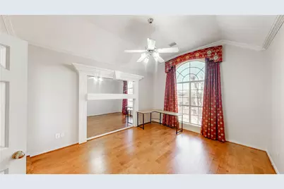 4650 Dusk Meadow Drive, Carrollton, TX 75010 - Photo 19