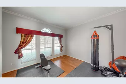 4650 Dusk Meadow Drive, Carrollton, TX 75010 - Photo 11