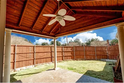 4650 Dusk Meadow Drive, Carrollton, TX 75010 - Photo 33