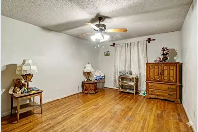 610 S Cardinal Road, Reno, TX 76020 - Photo 13