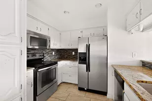 1025 Turtle Lake Blvd, Irving, TX 75060 - Photo 19