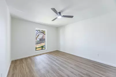 3025 Hillcrest Court, Grapevine, TX 76051 - Photo 23