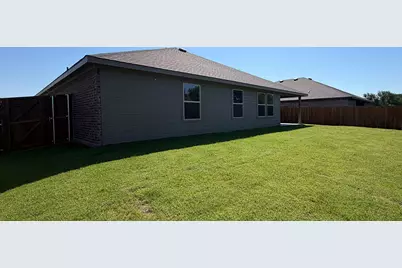 1911 Reveille Way, Terrell, TX 75160 - Photo 37