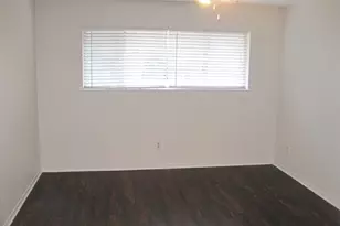 6545 Ascot Ln, Dallas, TX 75214 - Photo 15