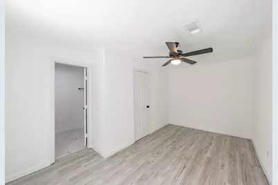 238 Briar Oaks Drive, Azle, TX 76020 - Photo 11