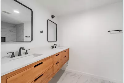 238 Briar Oaks Drive, Azle, TX 76020 - Photo 9