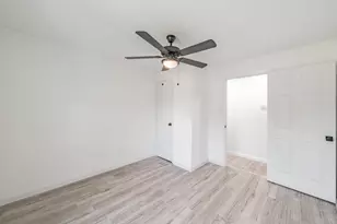 238 Briar Oaks Dr, Azle, TX 76020 - Photo 15