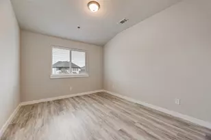 2412 Freshwater Ln, McKinney, TX 75071 - Photo 19