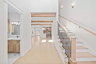 2513 Embrey Pl, Fort Worth, TX 76111 - Photo 3