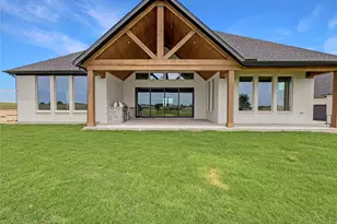 7435 S Aberdeen Dr, Cleburne, TX 76033 - Photo 19