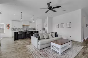 812 Rodgers Ave, Godley, TX 76044 - Photo 7