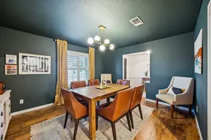 2704 Hunters Creek Dr, Plano, TX 75075 - Photo 11