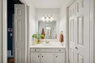 2704 Hunters Creek Dr, Plano, TX 75075 - Photo 17