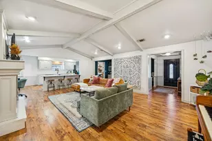 2704 Hunters Creek Dr, Plano, TX 75075 - Photo 3