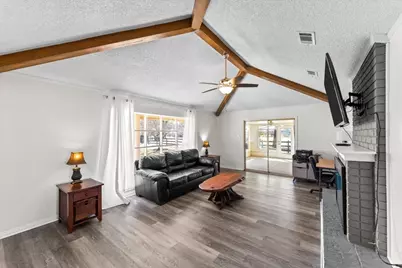 9313 Tree Lake Drive, Waco, TX 76708 - Photo 7