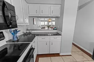 2903 Lake Shore Dr, Waco, TX 76708 - Photo 9