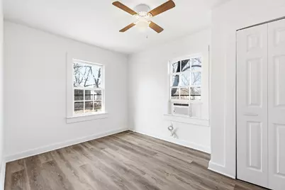 803 E 14th Street, Bonham, TX 75418 - Photo 9