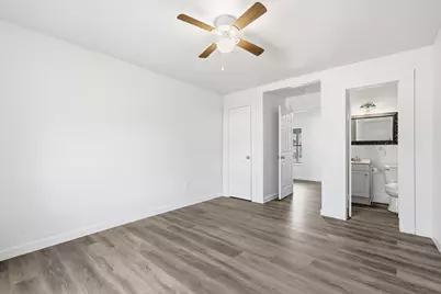803 E 14th Street, Bonham, TX 75418 - Photo 7