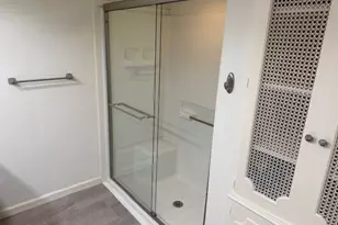 6230 Bandera Ave, Dallas, TX 75225 - Photo 29