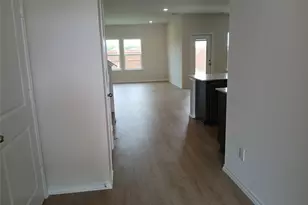 323 Whispering Pne Dr, Royse City, TX 75189 - Photo 3
