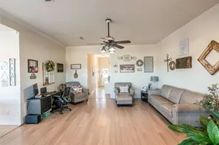 2168 Fruitland Rd, Sunset, TX 76270 - Photo 25