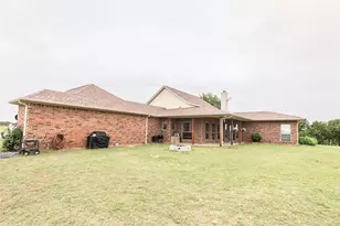 2168 Fruitland Rd, Sunset, TX 76270 - Photo 13