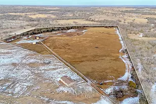 2168 Fruitland Rd, Sunset, TX 76270 - Photo 39