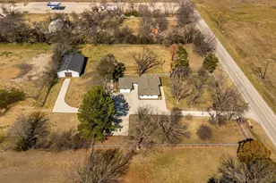 3109 Fm 1183, Ennis, TX 75119 - Photo 33
