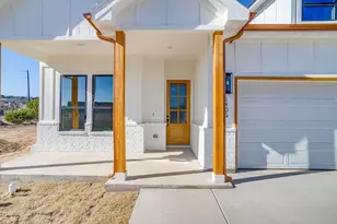 1406 Dorado Dr, Granbury, TX 76048 - Photo 3