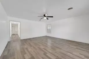 725 W Brock St, Denison, TX 75020 - Photo 7