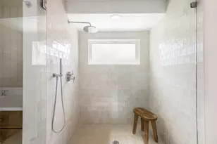 9666 Whitehurst Dr, Dallas, TX 75243 - Photo 5