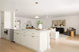 9666 Whitehurst Dr, Dallas, TX 75243 - Photo 3