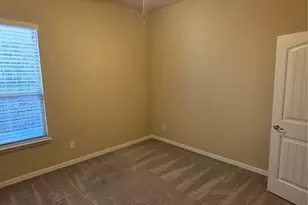 2021 Milano Ln, Lewisville, TX 75077 - Photo 5