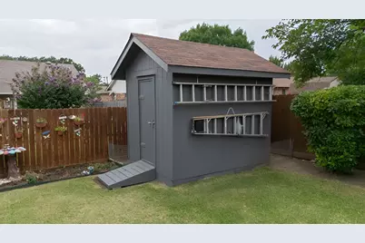 7613 Clover Lane, Watauga, TX 76148 - Photo 31