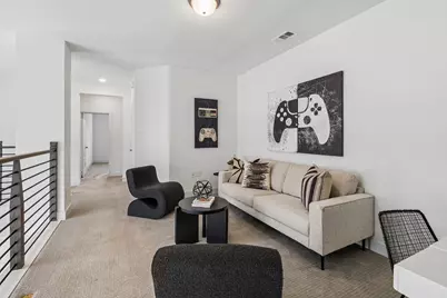 648 Courtyard Lane, Irving, TX 75039 - Photo 13