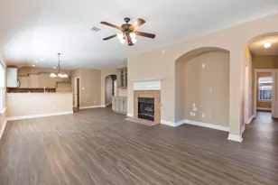 1617 Nighthawk Dr, Little Elm, TX 75068 - Photo 11