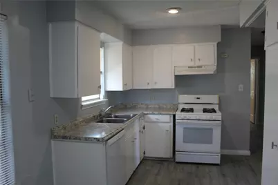 100 E Brown Street, Princeton, TX 75407 - Photo 11