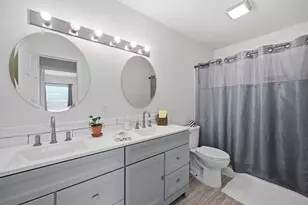 1823 N Crockett St, Sherman, TX 75092 - Photo 5